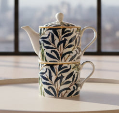 Willow bough, tea for one