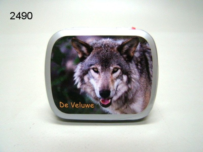 Veluwe wolf, blikje met pepermunt