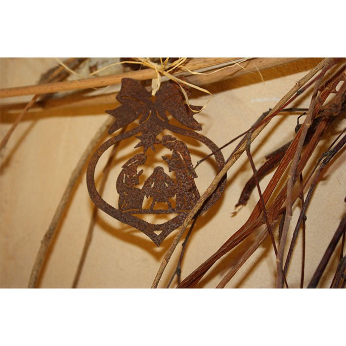 Kerststal hangdecoratie van metaal, 10 × 8 cm