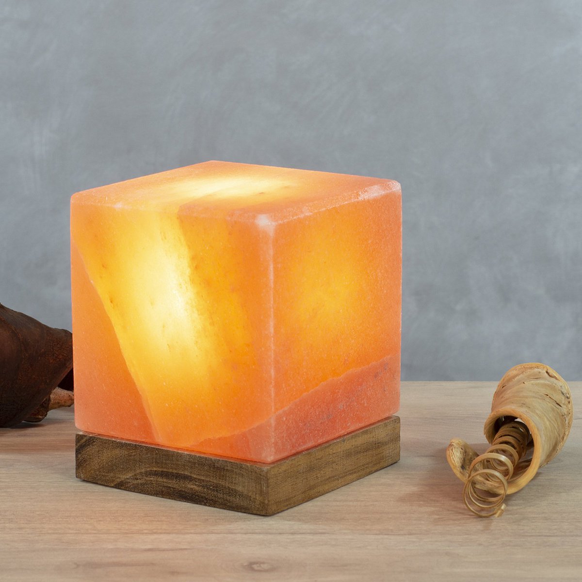 Salt Dreams kubus zoutlamp 10x10x12 cm