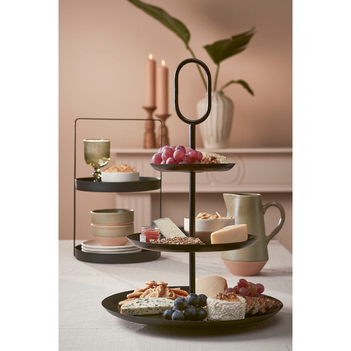 Mica Decorations Etagère – 2-laags Zwart Metaal (H41 x Ø25 cm)