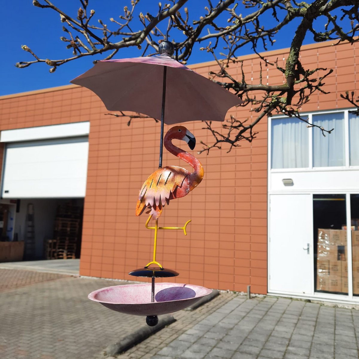 Metalen vogelvoerhouder flamingo