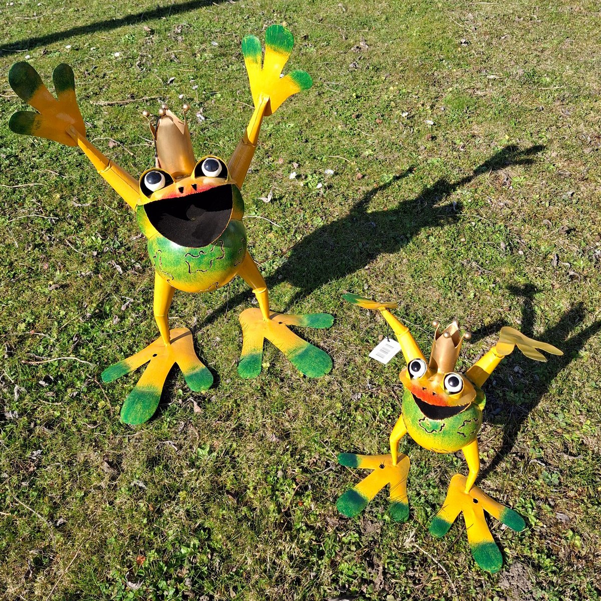 Metalen tuinkikker juichend, 55 cm