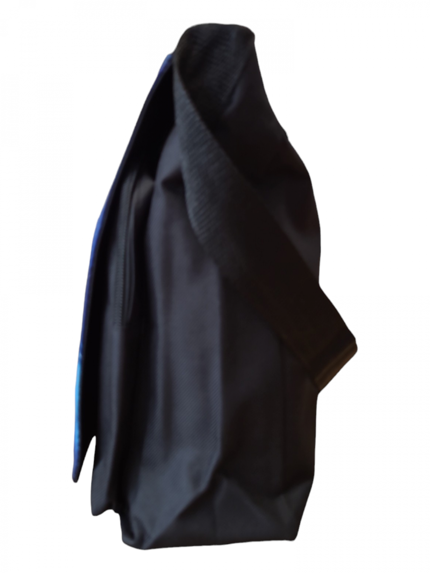 Black cat by candlelight, messenger big bag