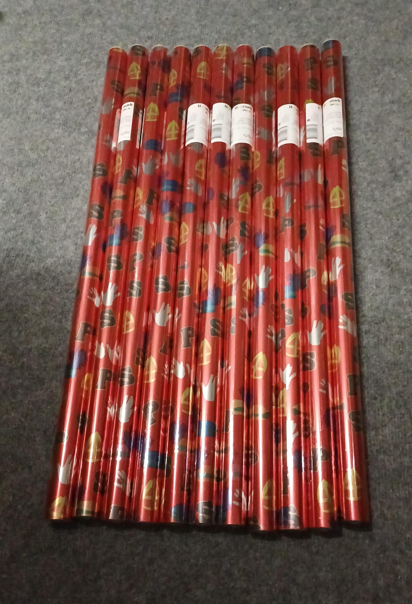 Sinterklaas cadeaupapier, rood, per rol