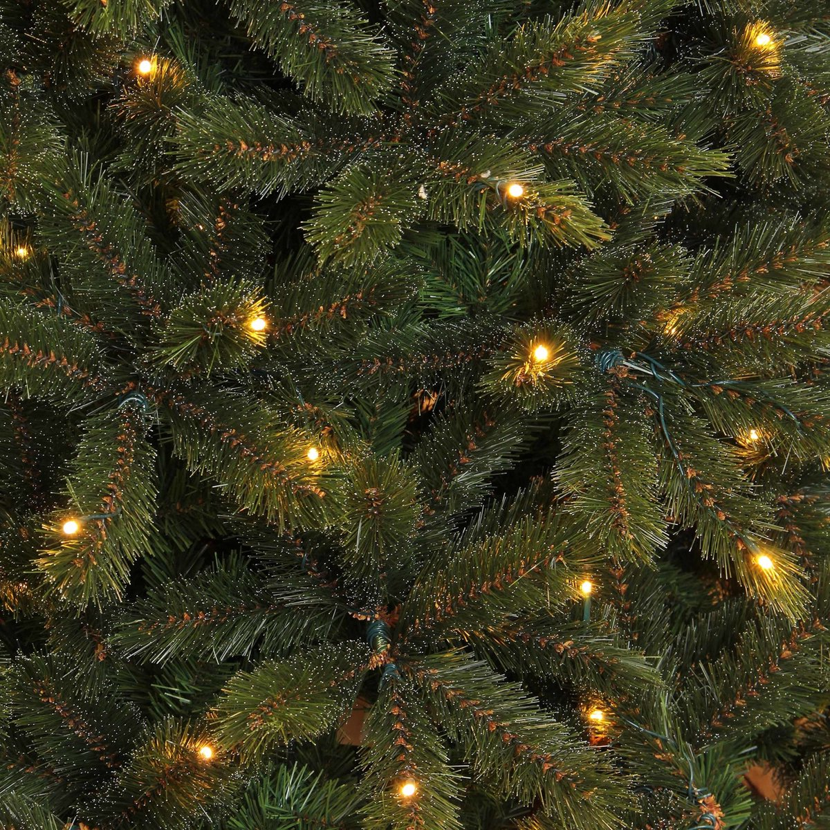 Bristlecone kunstkerstboom met LED-verlichting, 215 cm
