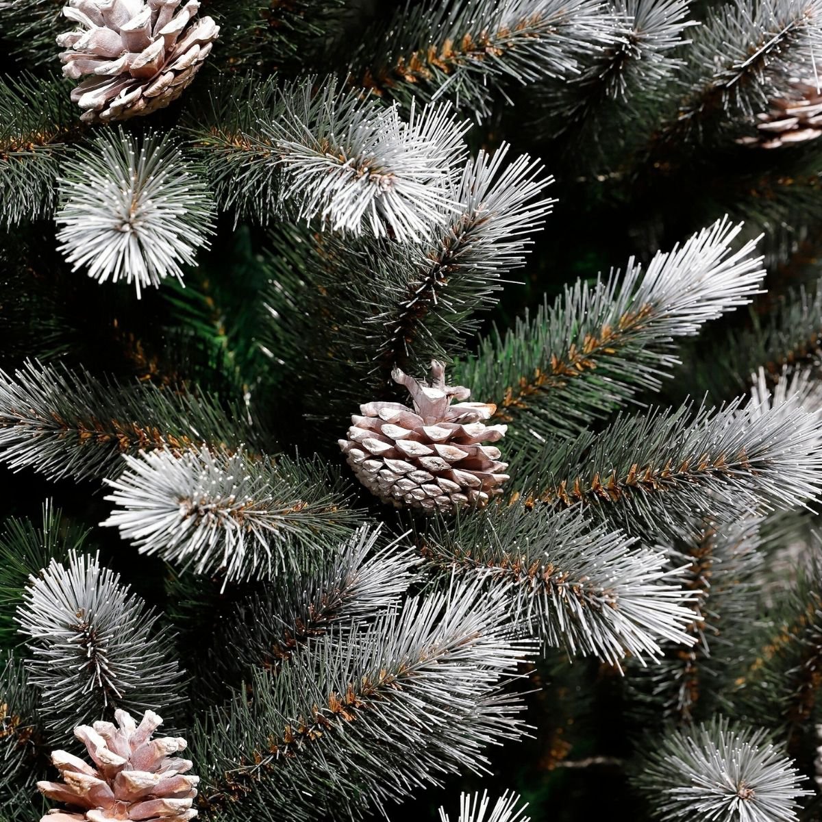 Pittsfield kunstkerstboom met verlichting, licht besneeuwd, 185 cm, Ø 102 cm