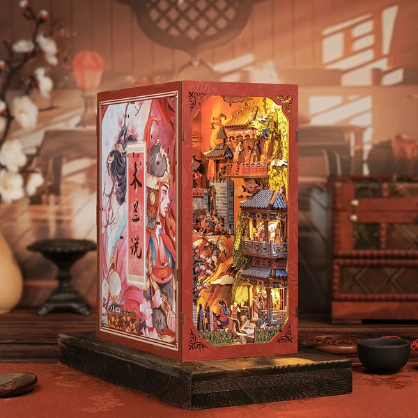 The Legend of Mulan book nook, 18 × 11 × 23 cm