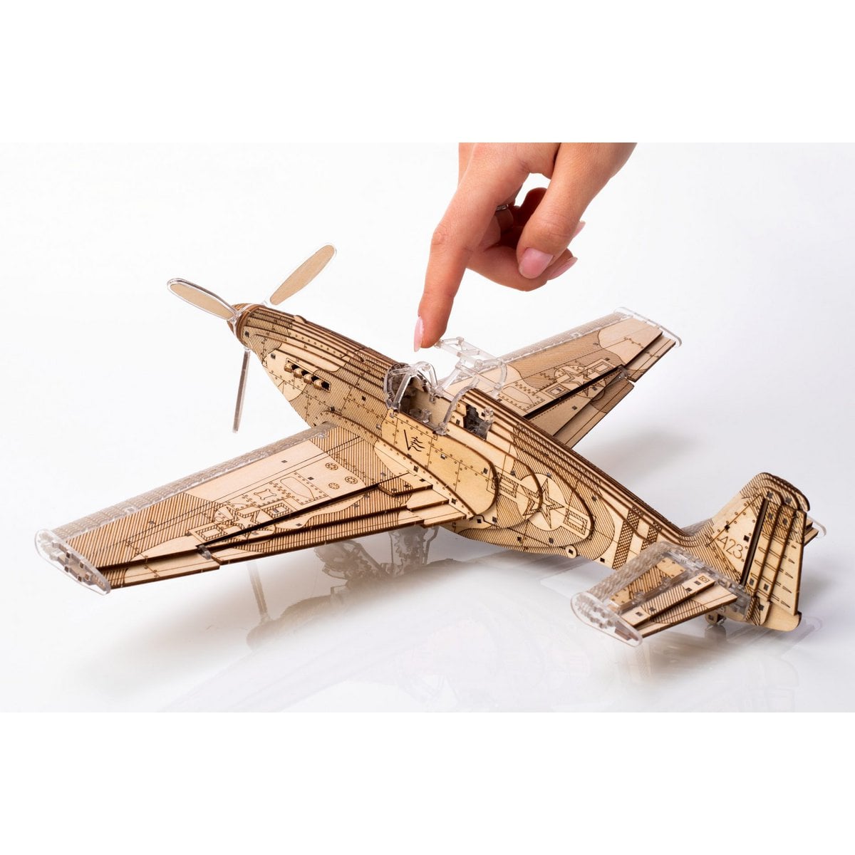 3D mechanisch modelbouw vliegtuig Speedfighter 35 × 13,5 × 30 cm – 562 stukjes