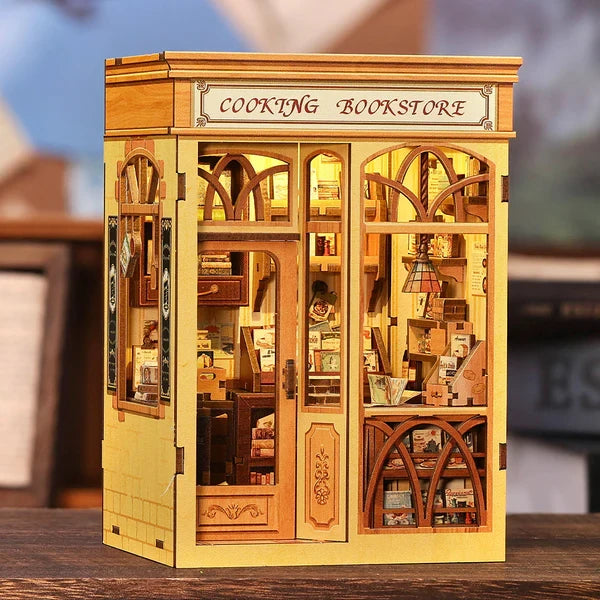 Cooking Bookstore book nook, 12,5 × 10 × 17 cm