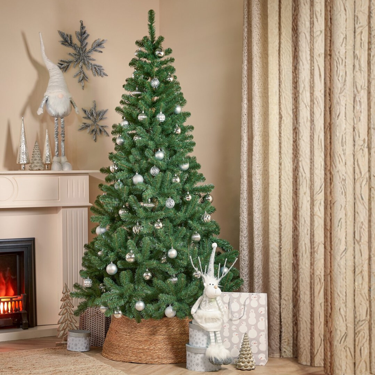Bedford kunstkerstboom, 230 cm, Ø 130 cm