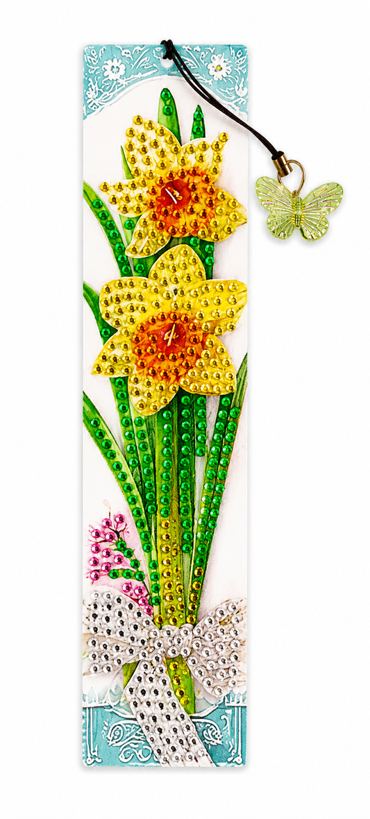 Boekenlegger met strass steentjes, narcissen, strik en vlinderbedeltje, 4,5 x 19 cm