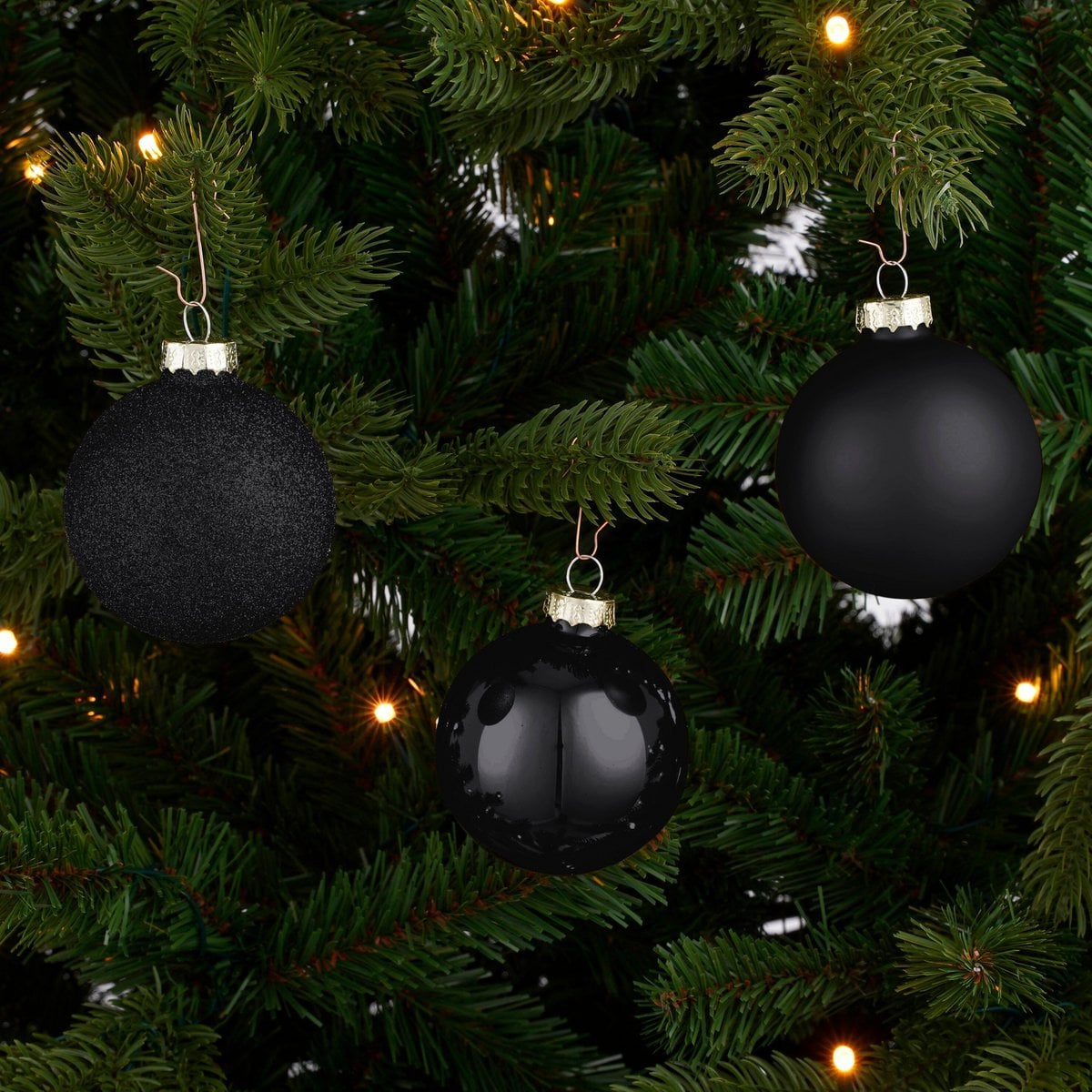 Zwarte glazen kerstballen set, 26 stuks Ø 5, 6 en 7 cm