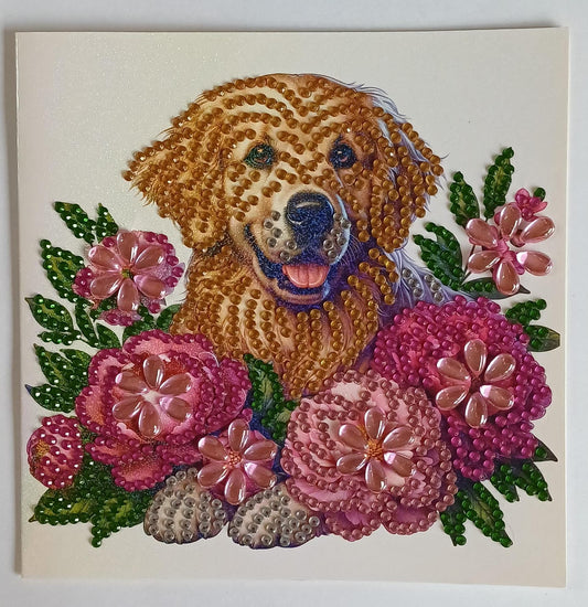 Labrador tussen bloemen kaart, diamond painting voltooid, 15 x 15 cm