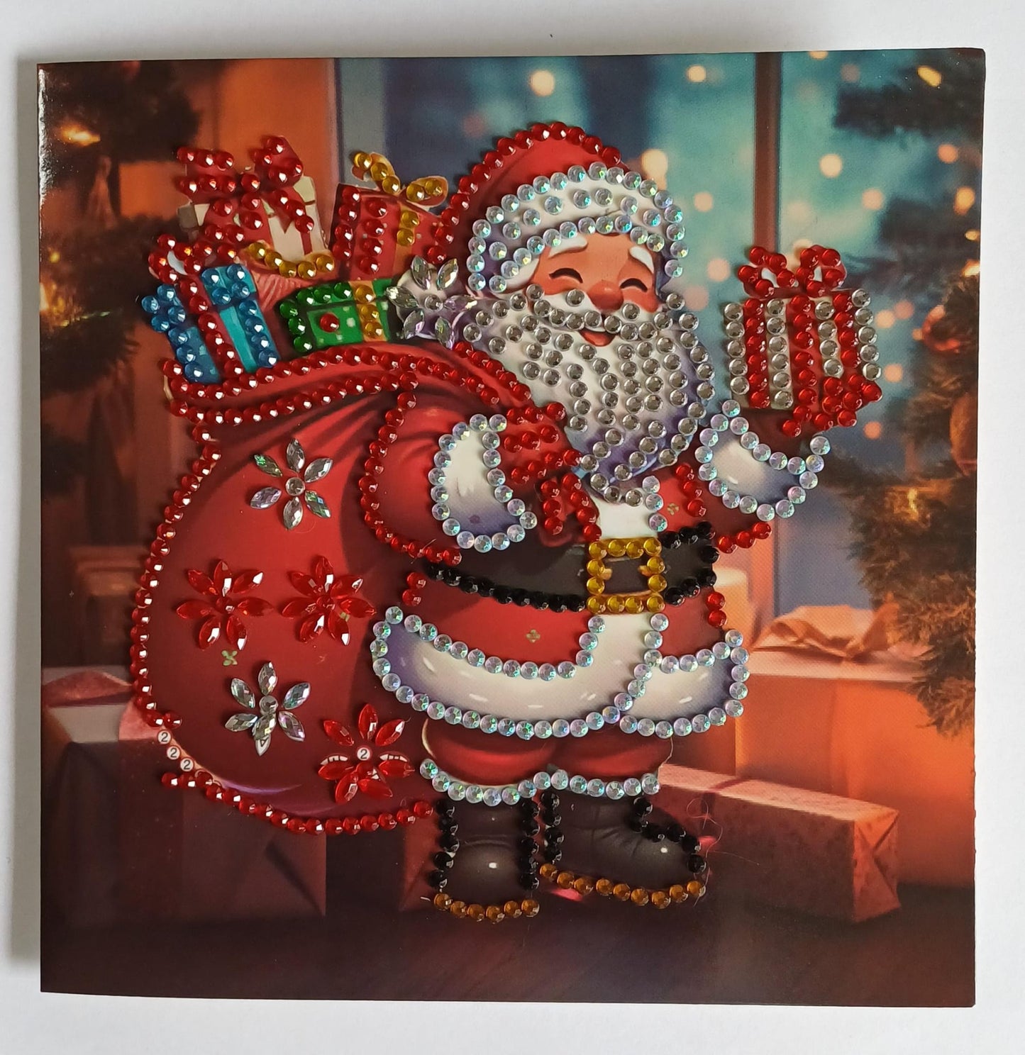 Kerstman met cadeau, diamond painting wenskaart, 15 x 15 cm