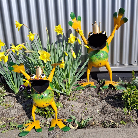 Metalen tuinkikker juichend, 35 cm