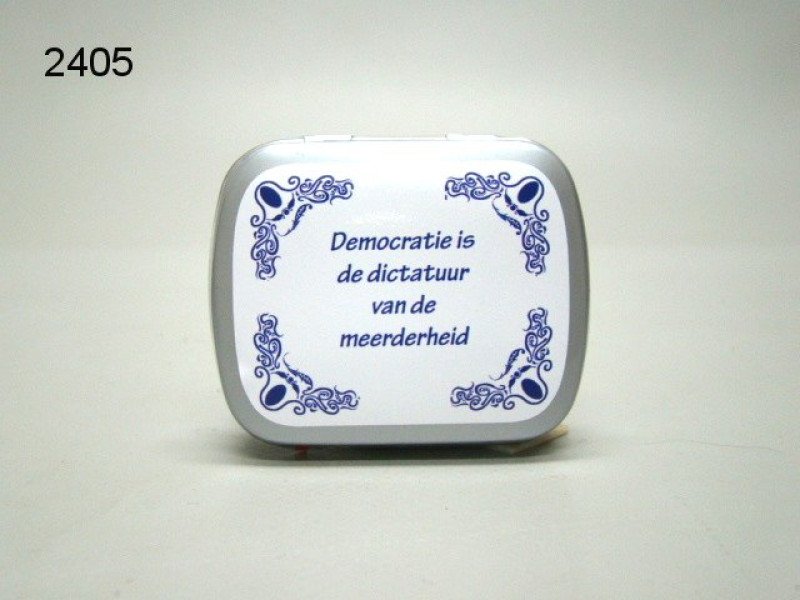 Democratie, blikje met pepermunt