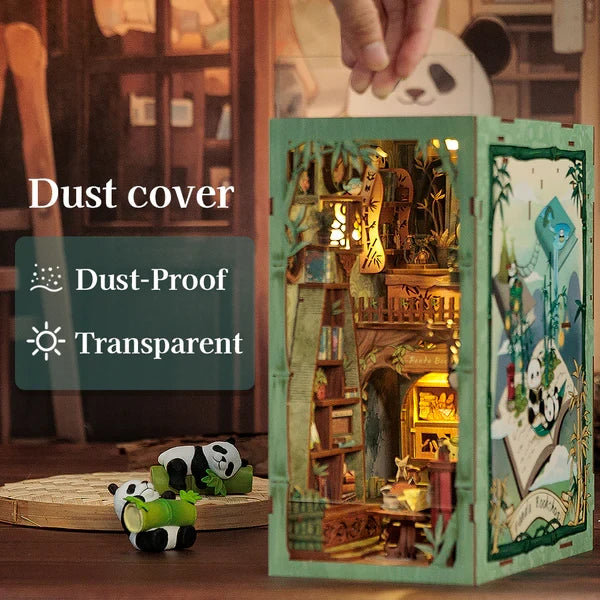 DIY book nook Panda Bookshop, 23 cm