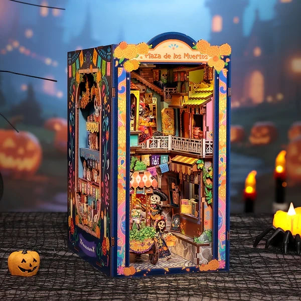 Plaza de los Muertos book nook, 18,3 × 12 × 23,3 cm