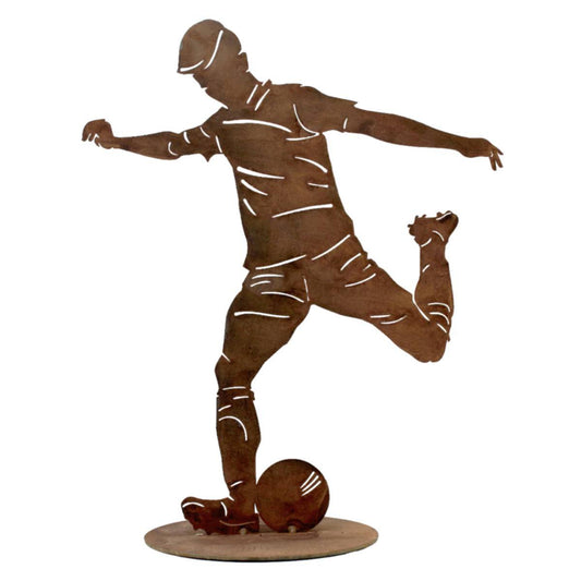 Roestmetalen voetballer met bal, 40 cm