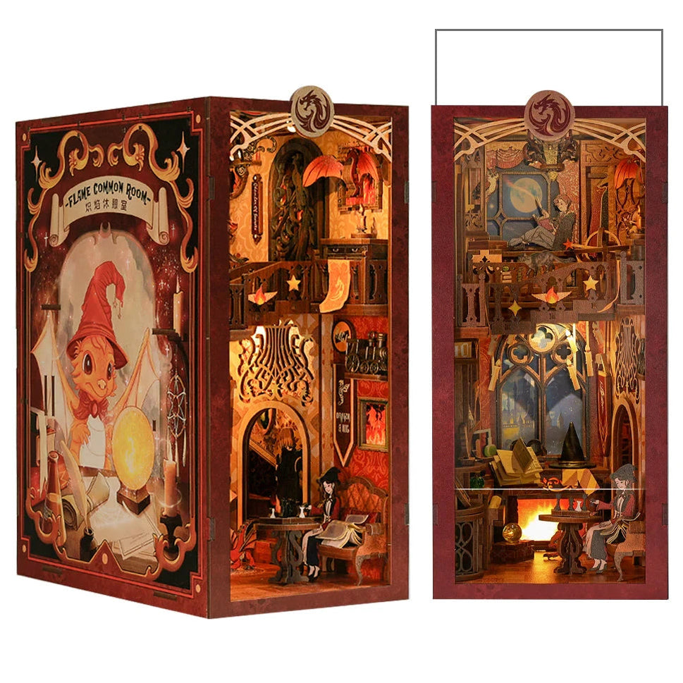 Flame Common Room book nook, 18 × 11 × 23 cm