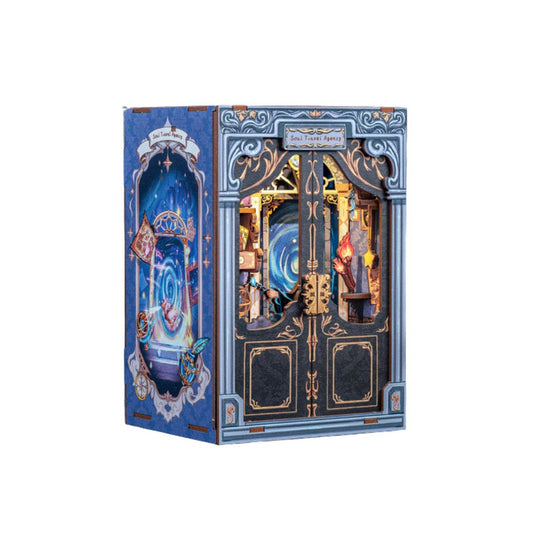 Soul Travel Agency book nook, 11,5 × 10 × 17 cm