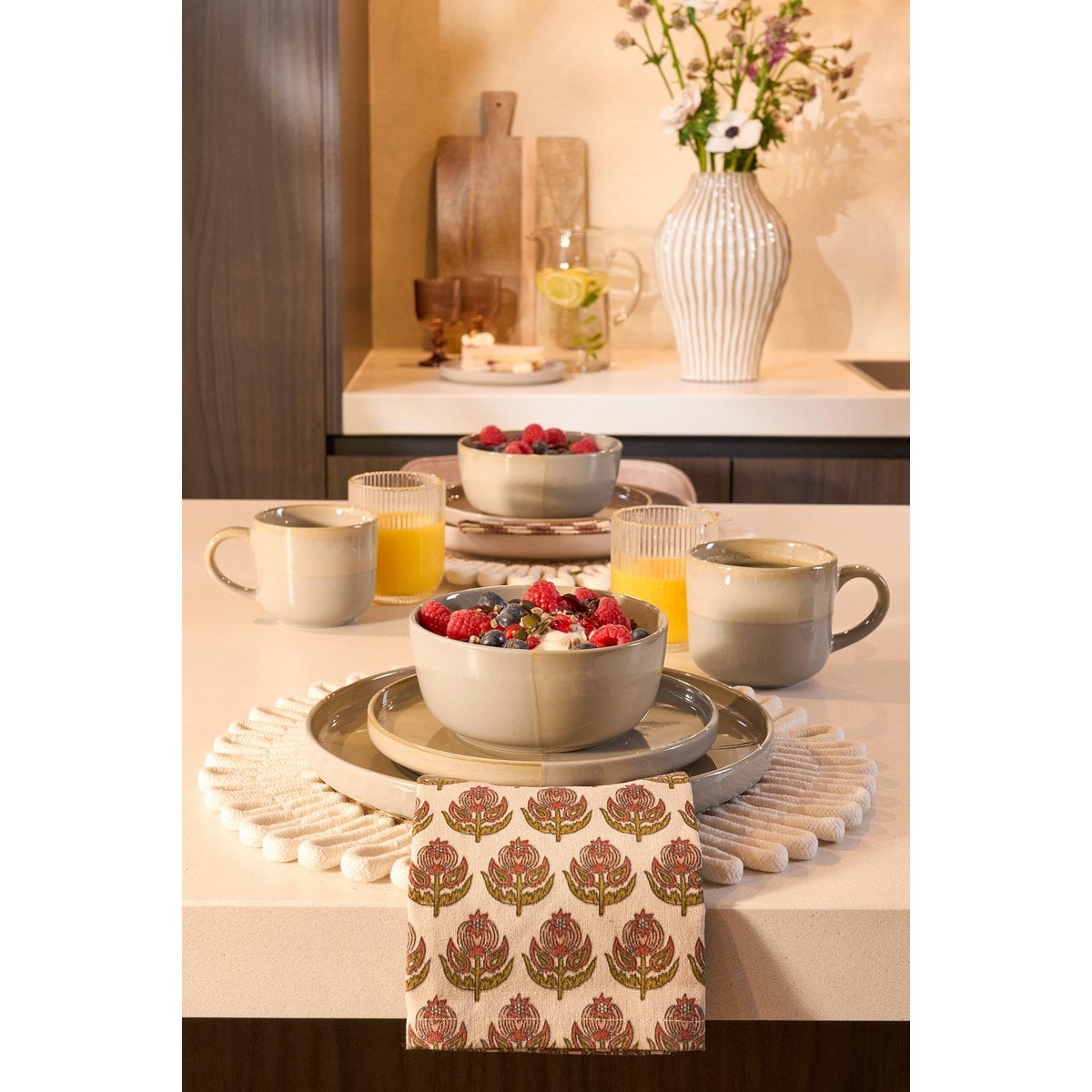 Mica Decorations Ozzu Serviesset – 16-delig Steengoed Grijs (4 personen)