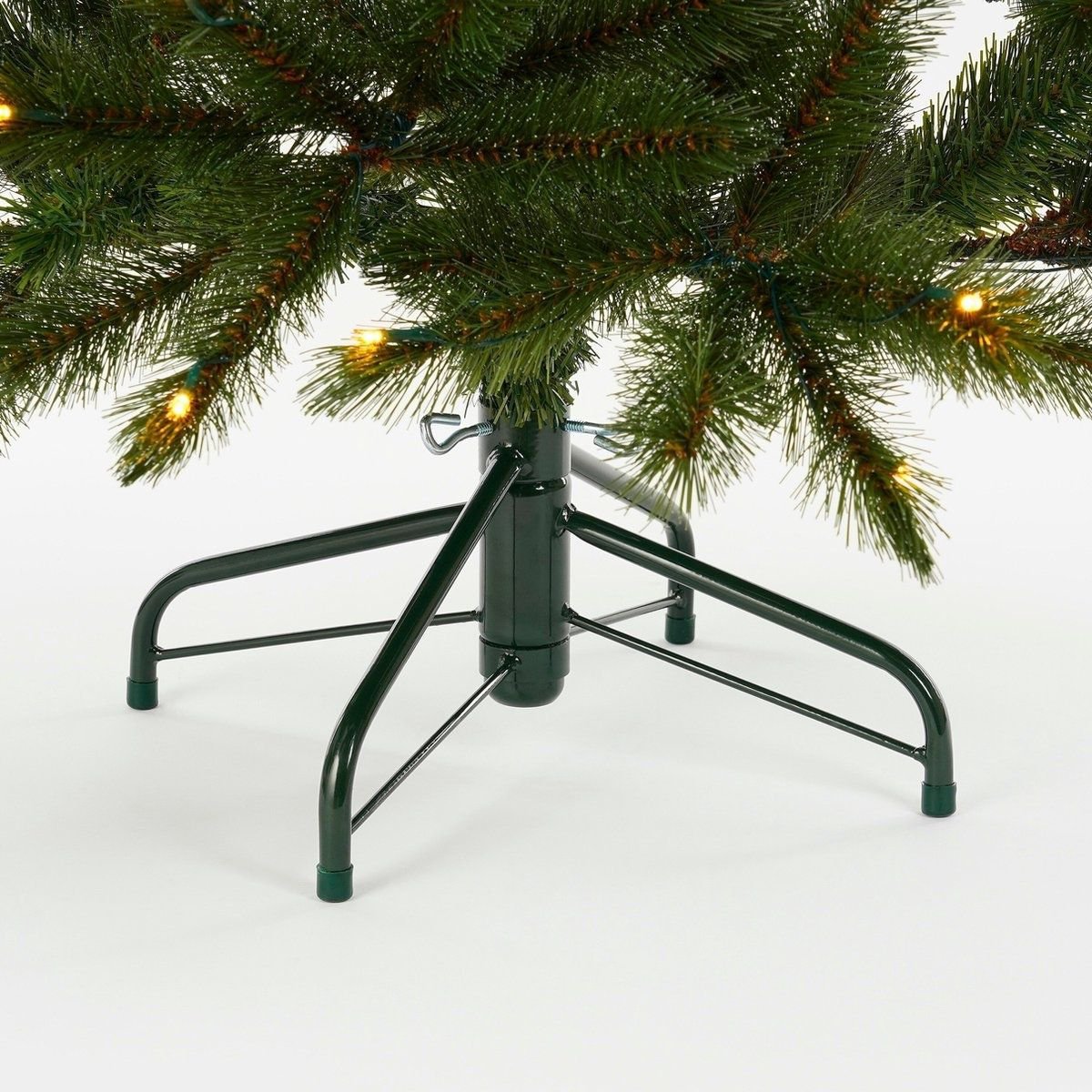 Bristlecone kunstkerstboom 155 cm, met 144 warm witte ledlampjes