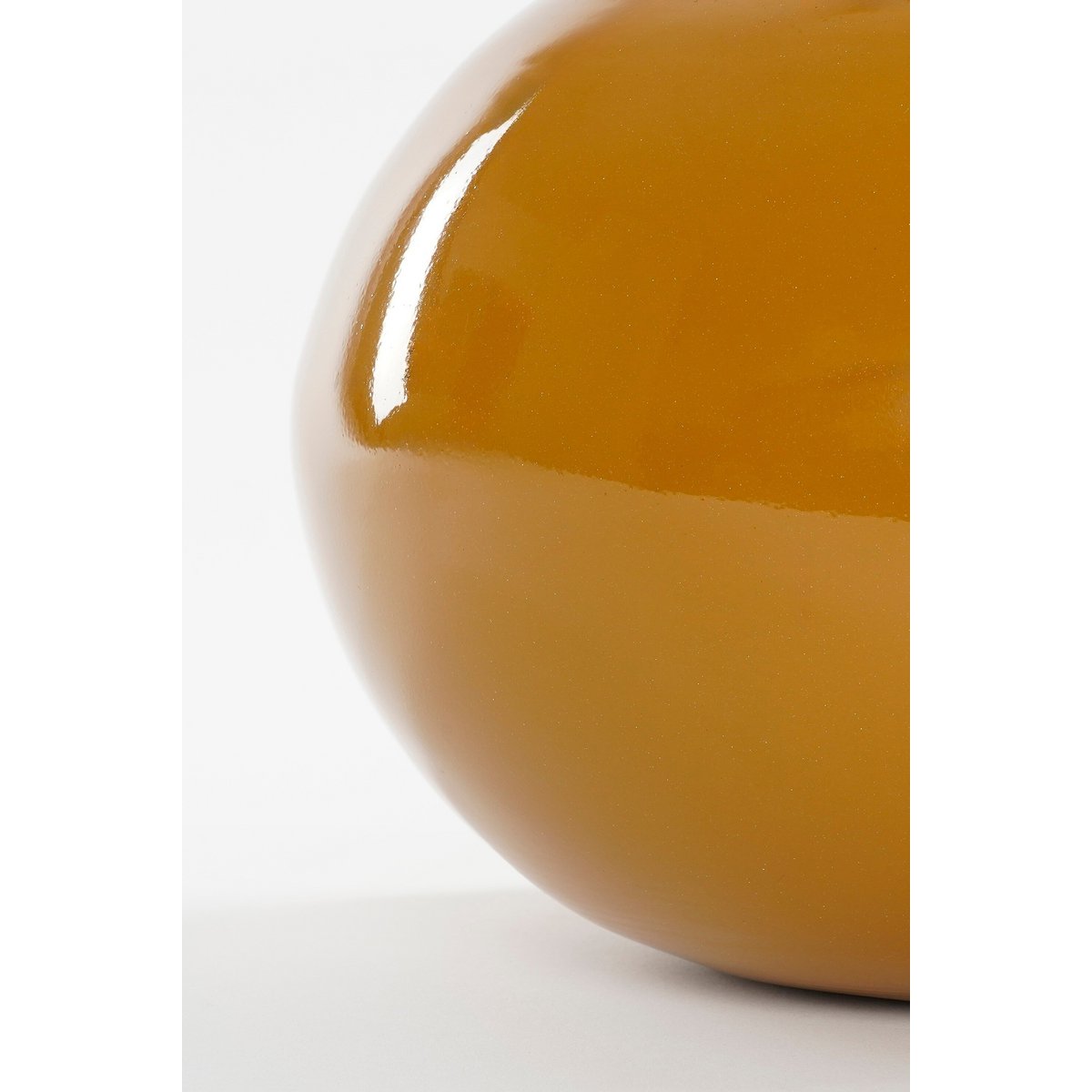 Mica Decorations Boyd Vaas – Metaal Bruin