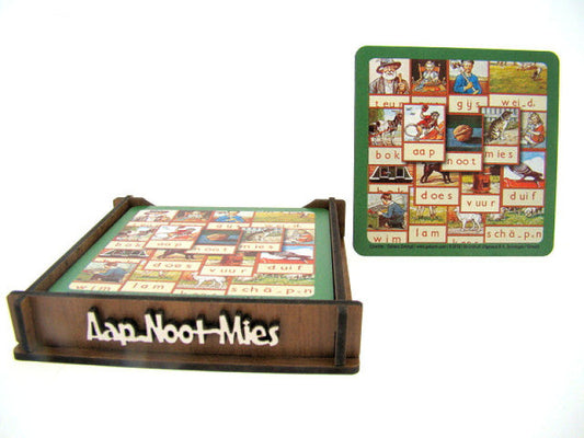 Houten onderzetters Aap, Noot, Mies, set van 6