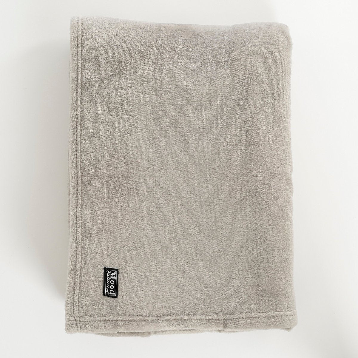 Mica Decorations Famke Plaid – Fleece Beige (130 x 180 cm)