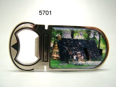 Drenthe plaggenhut flesopener met magneet