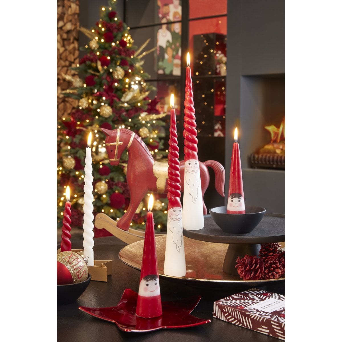 Mica Decorations Tallo Taartplateau – Zwart Hout (Ø30 cm)