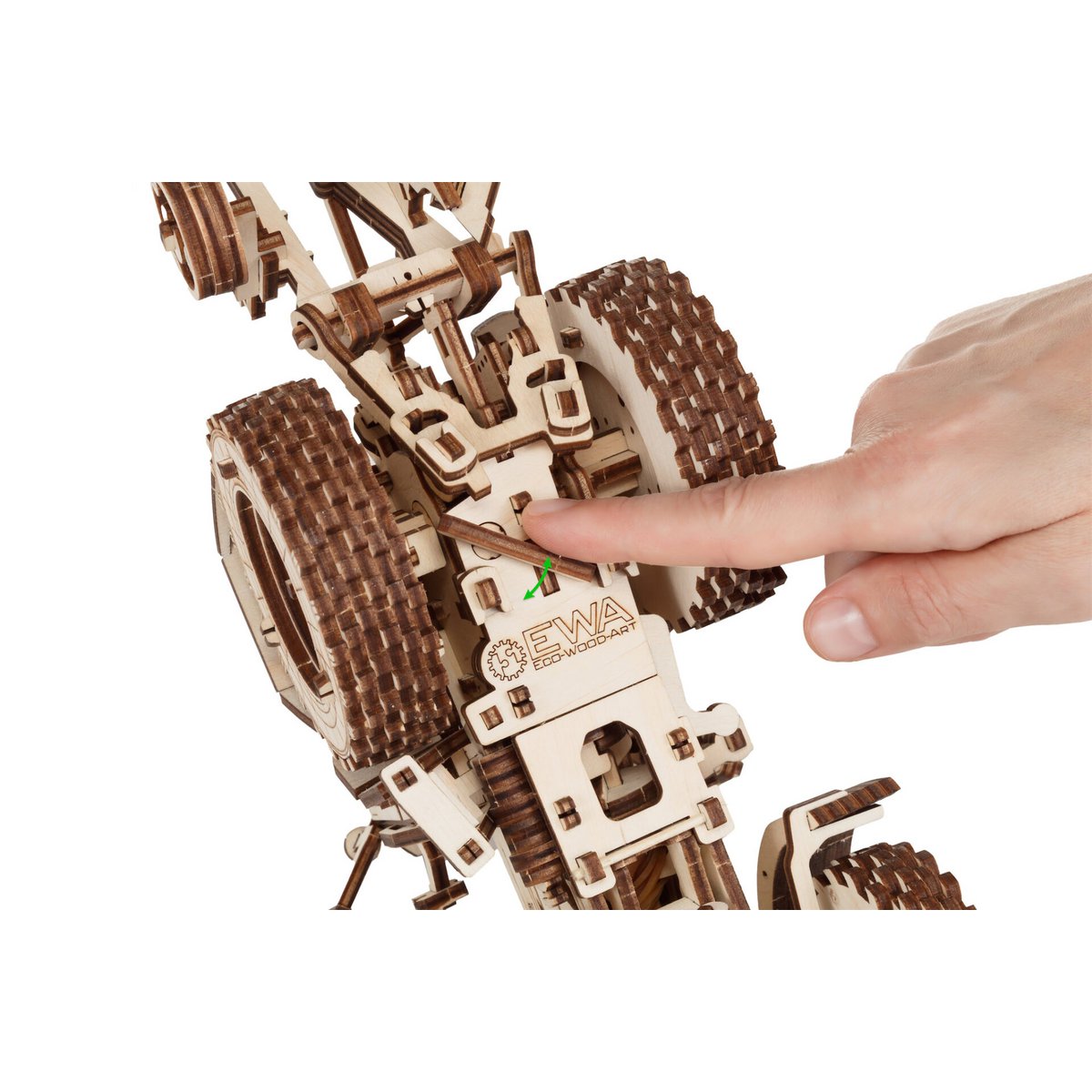 3D Mechanische Houten Puzzel Tractor Belarus 82.3 met Ploeg – 325 Stukjes