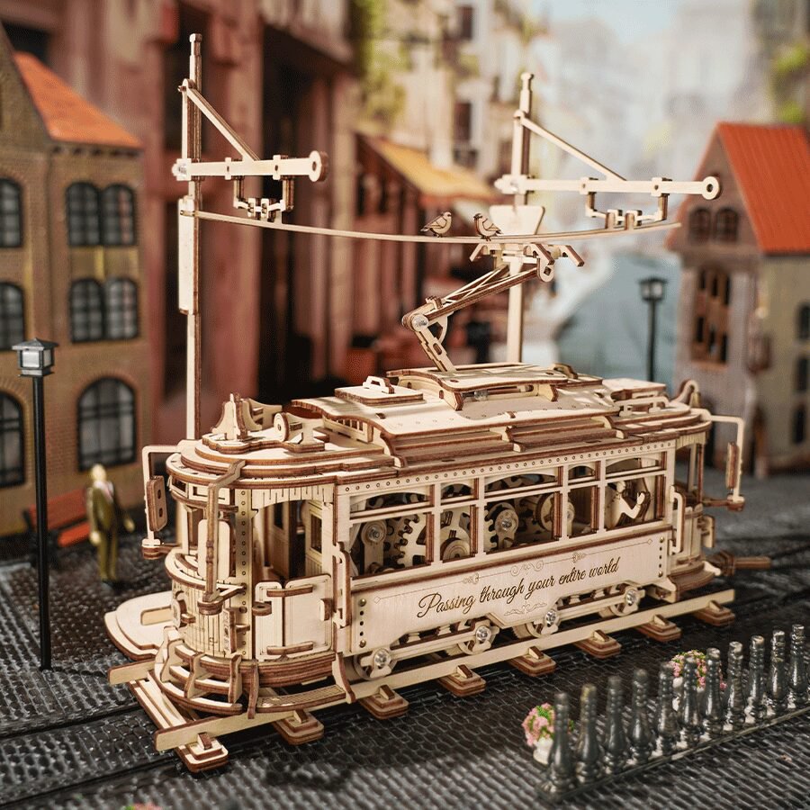 3D mechanische houten puzzel classic city tram 24,7 x 16,5 x 28,7 cm