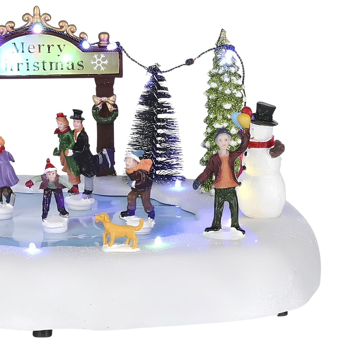 Kerstdorp tafereel, schaatsers op bevroren vijver, 32 × 25 × 15 cm