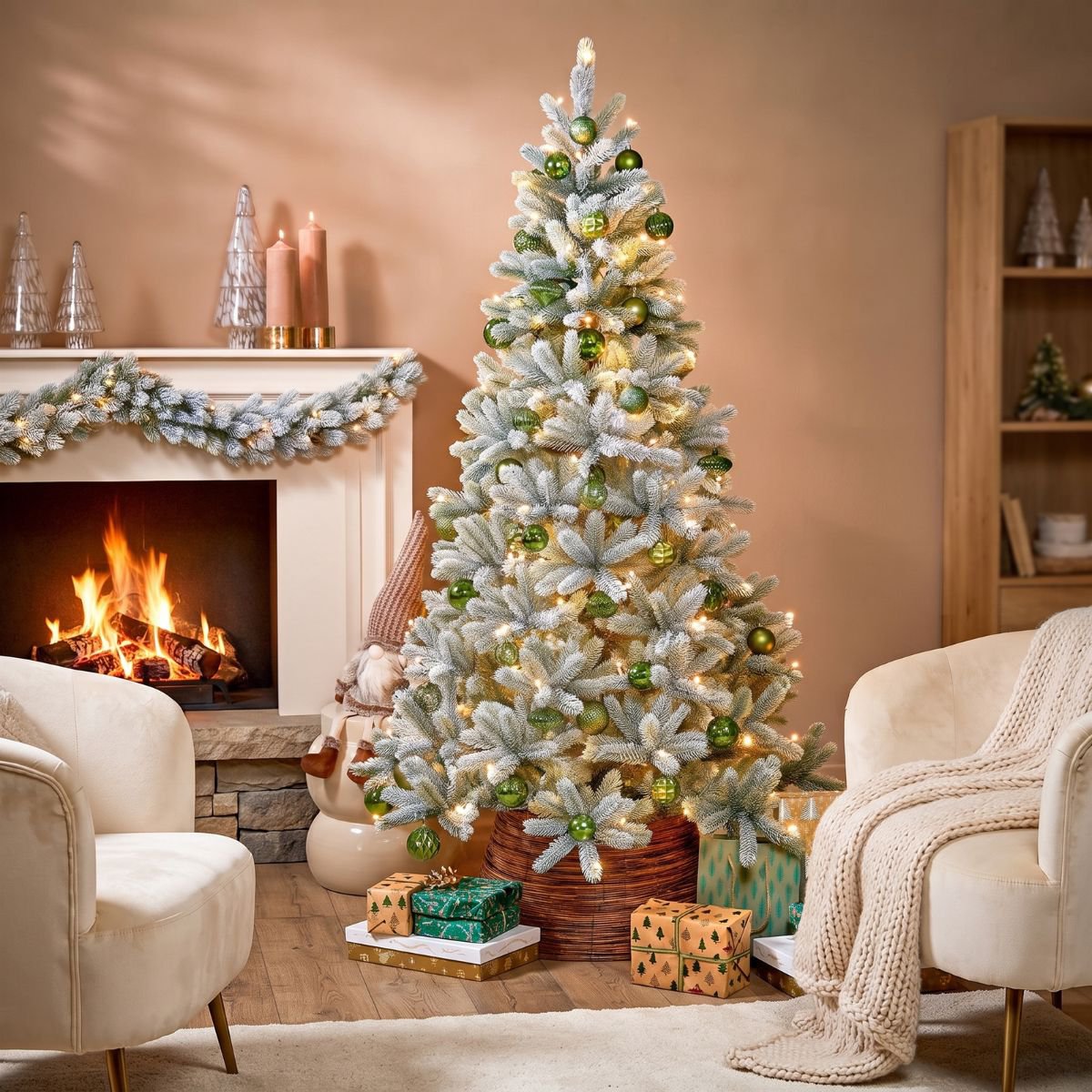 Nagoya licht besneeuwde kunstkerstboom met verlichting, 210 cm, Ø 115 cm
