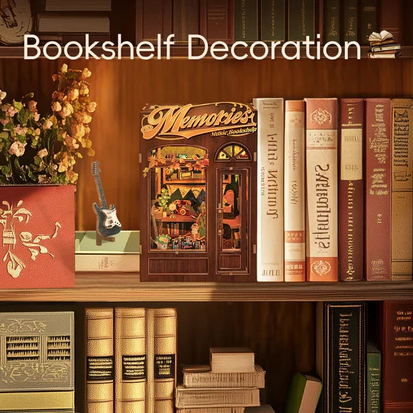 Memories Music Bookshop book nook, 11,5 × 10 × 17 cm