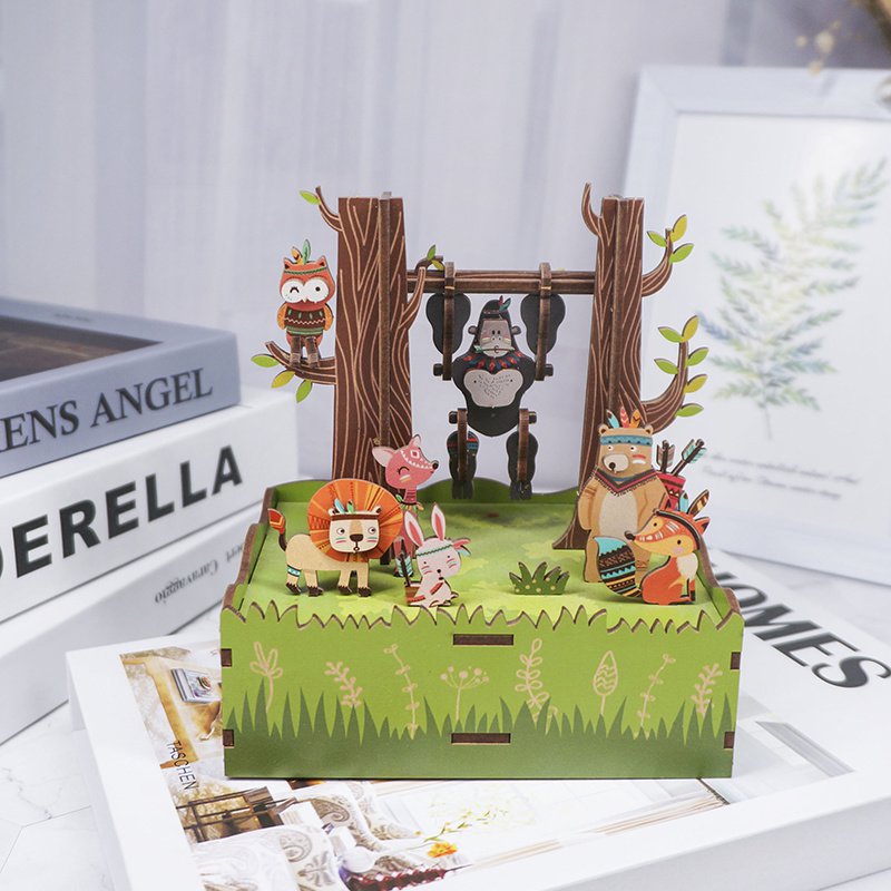 DIY 3D houten muziekdoos Jungle Games, 10,3 x 10,5 x 15,5 cm