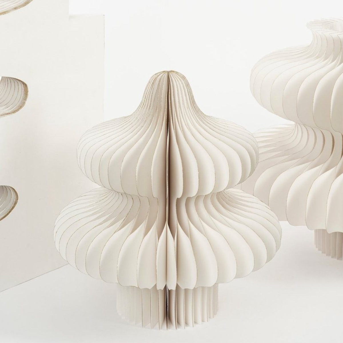 Decoratieve kerstboom van papier, wit, Ø 104 × 152 cm
