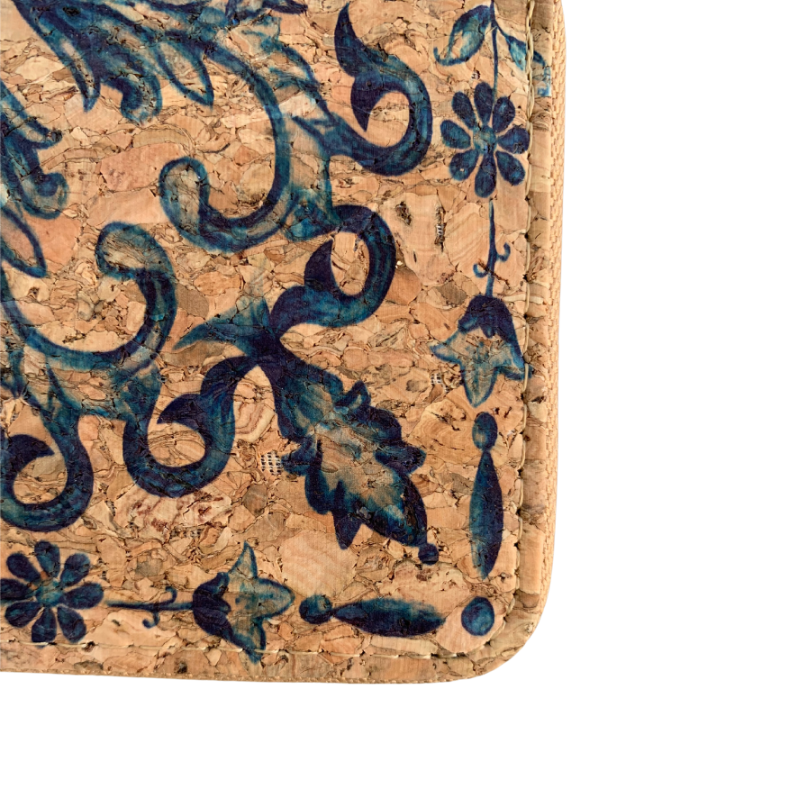 Kurken portemonnee met Delfts blauw patroon, 19 x 10 x 2,5 cm
