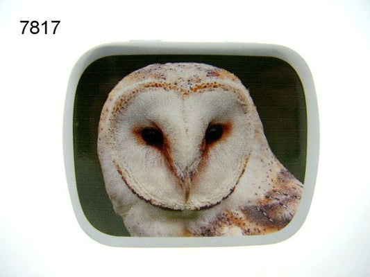 Kerkuil, blikje met pepermunt