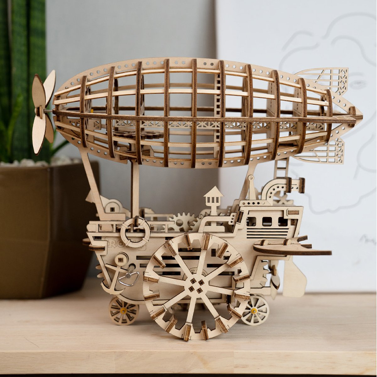 3D houten puzzel luchtschip airship 30 × 21,5 × 25 cm – 229 stukjes