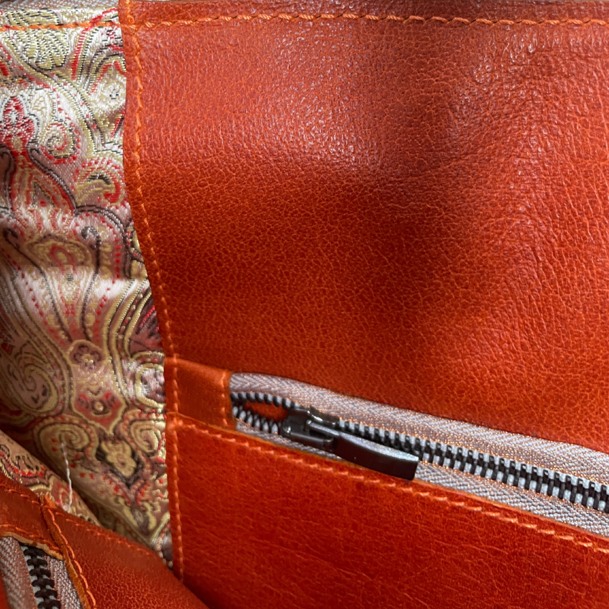 Kurken handtas met leren details, 33 x 43 cm