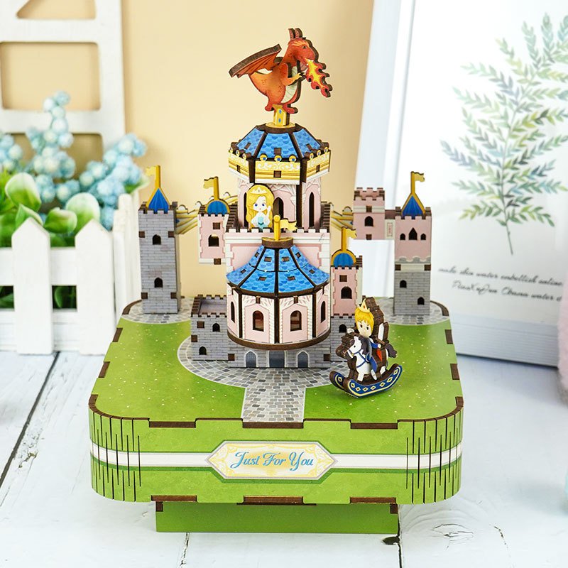 DIY 3D houten muziekdoos Fairytale Castle, 14 x 14 x 18,5 cm
