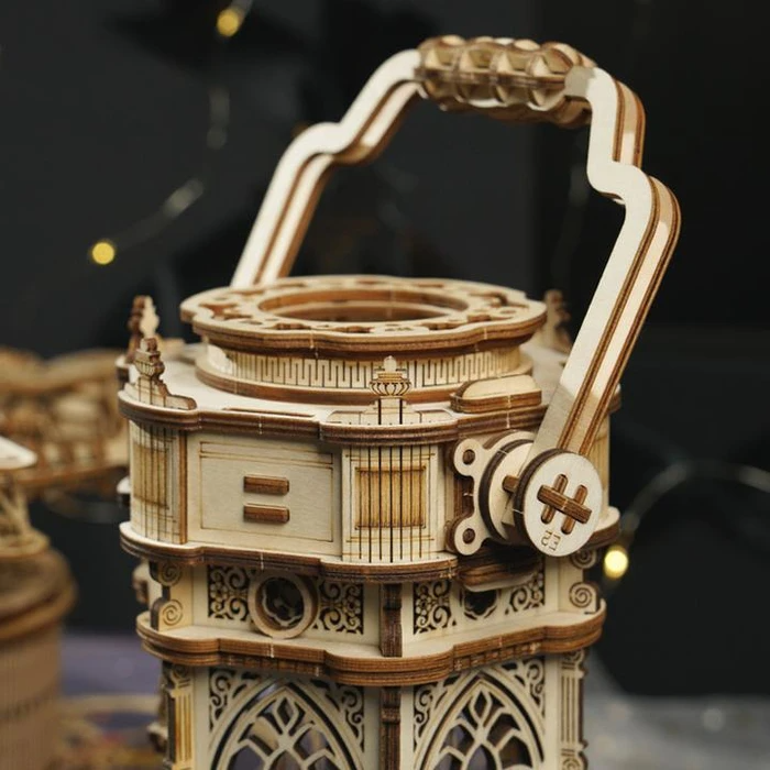 DIY 3D houten muziekdoos Victorian Lantern, 14 x 11,5 x 30 cm