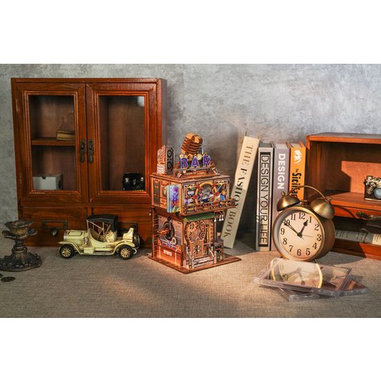 3D houten bouwpakket punk bar bureau organizer 15 × 14 × 25 cm – 161 stukjes
