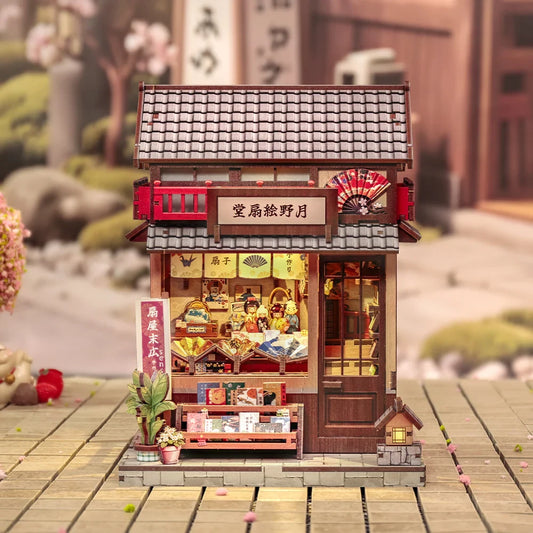 Tsukino Eogi miniatuurhuisje, 14 × 14 × 19 cm