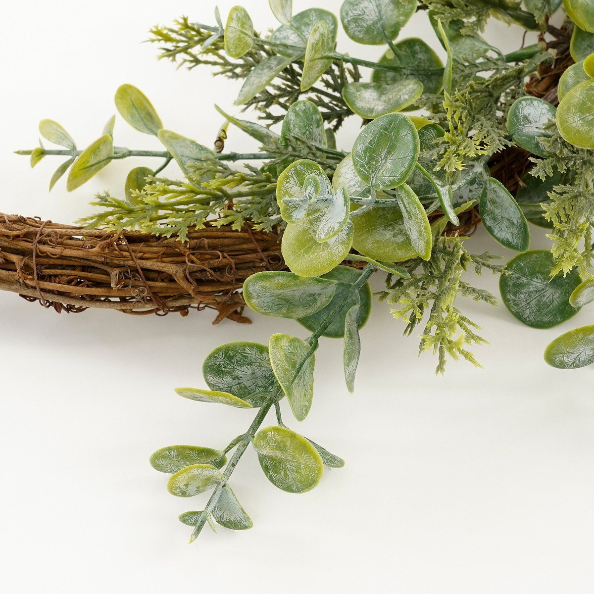 Kerstkrans met groene takjes, 45 cm