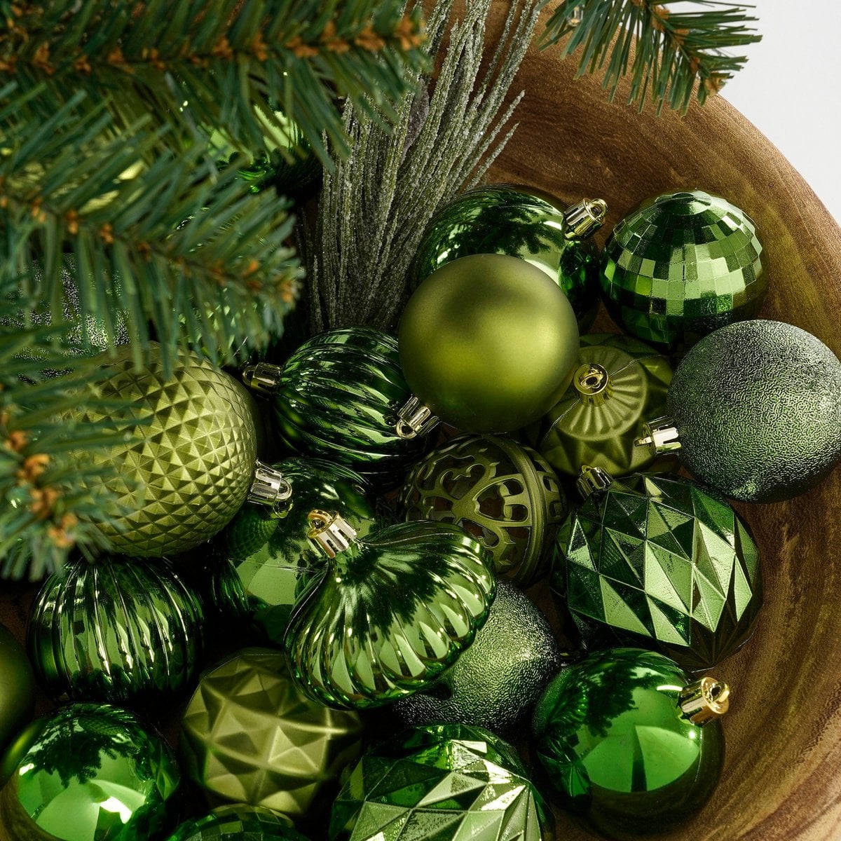 Donkergroene kerstballen set, onbreekbaar, 60 stuks Ø 7 cm